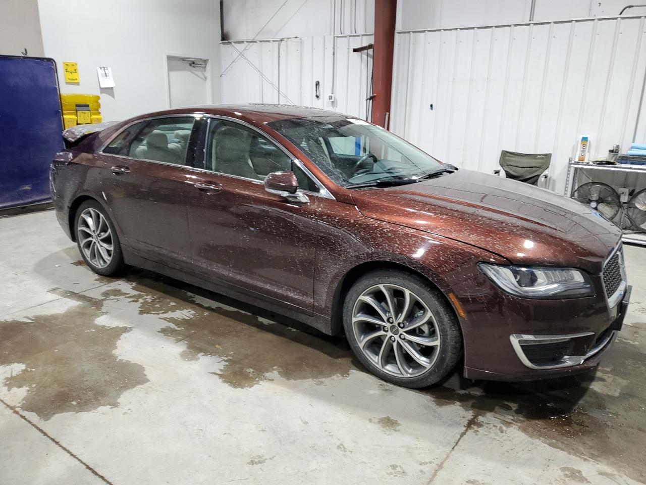 2019 LINCOLN MKZ RESERV - Image 4