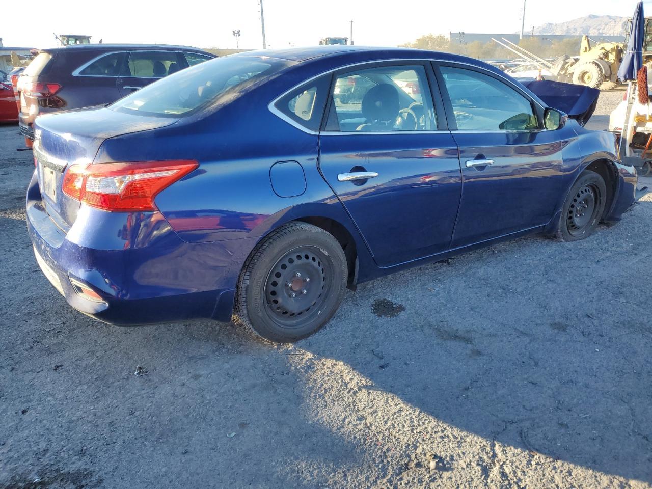 2017 NISSAN SENTRA S - Фото 3