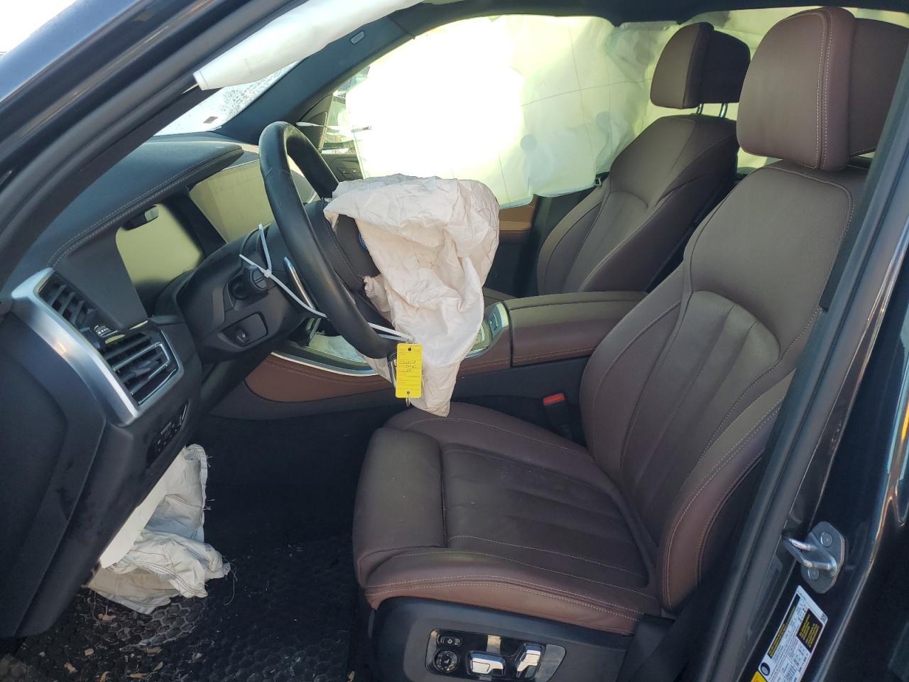 2022 BMW X5 XDRIVE4 - Фото 7