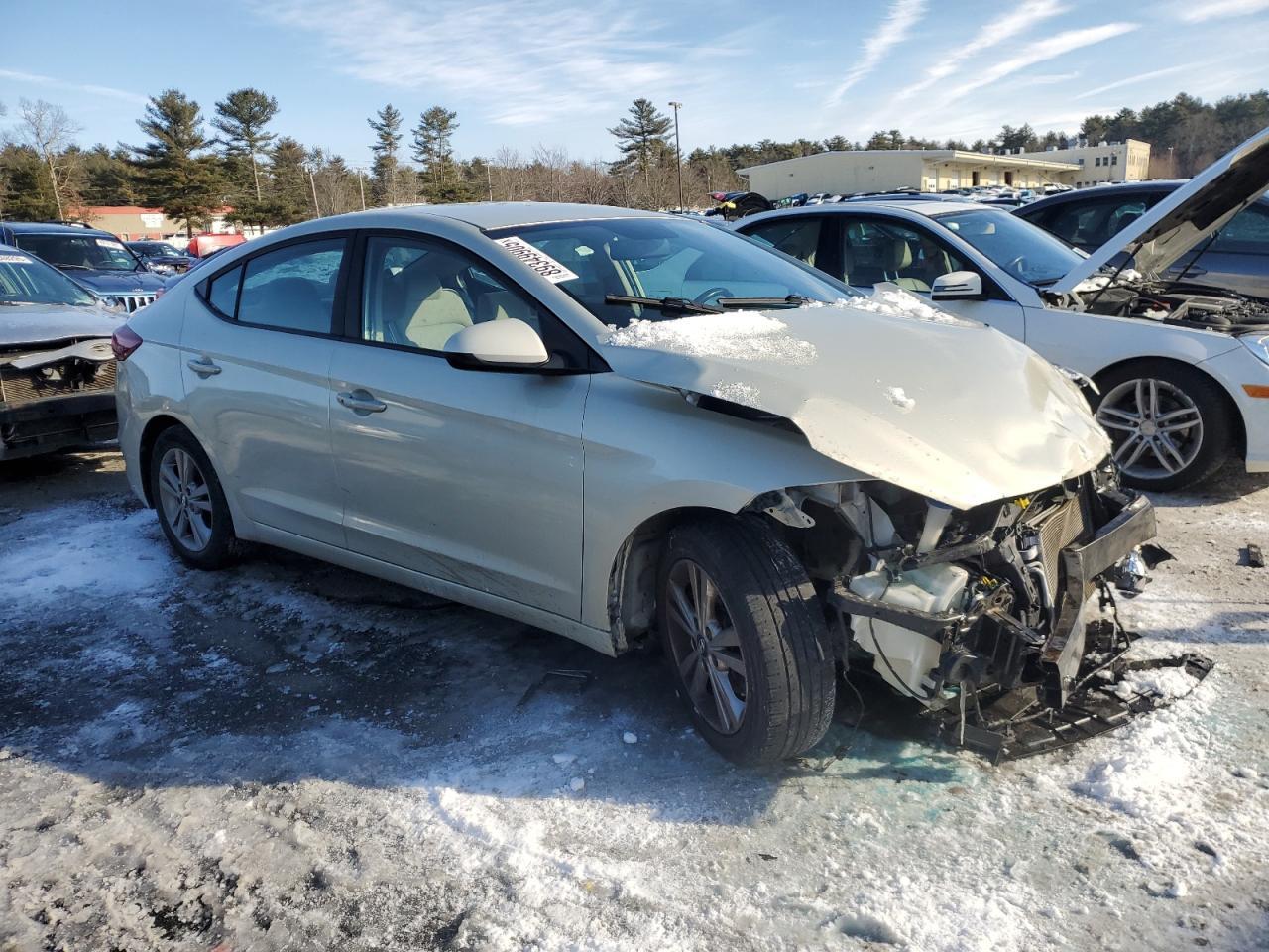 2017 HYUNDAI ELANTRA SE - Image 4