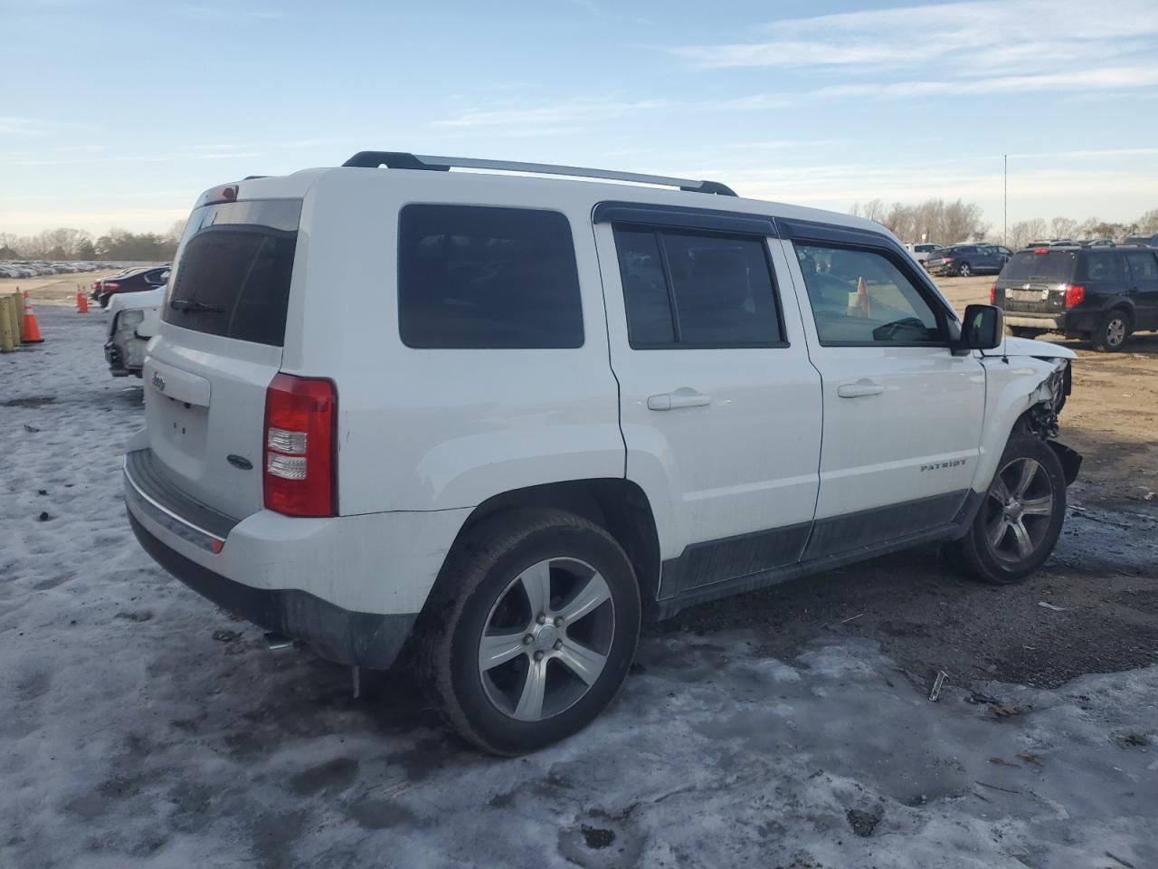 2016 JEEP PATRIOT LA - Фото 3