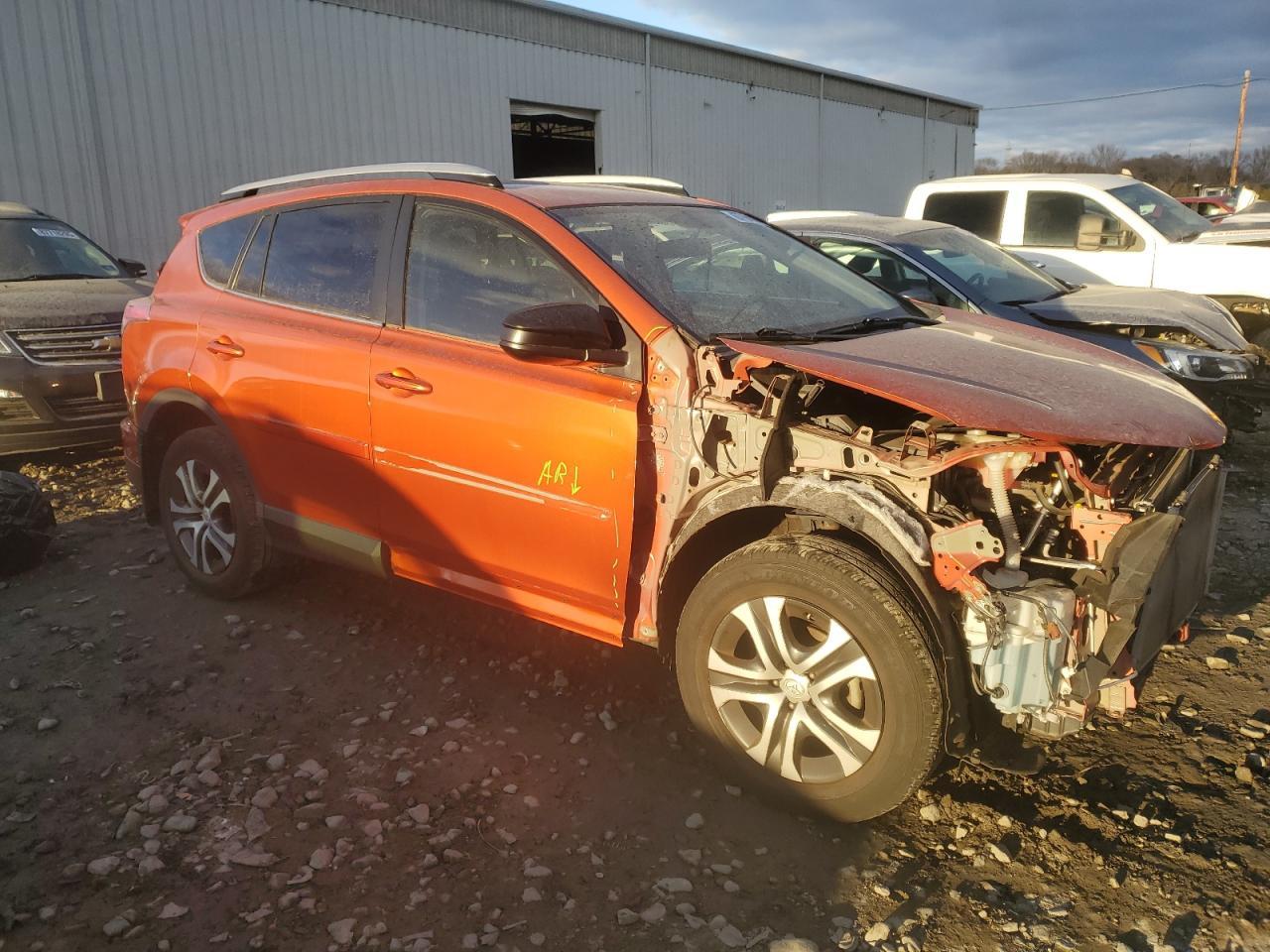 2016 TOYOTA RAV4 LE - Image 4