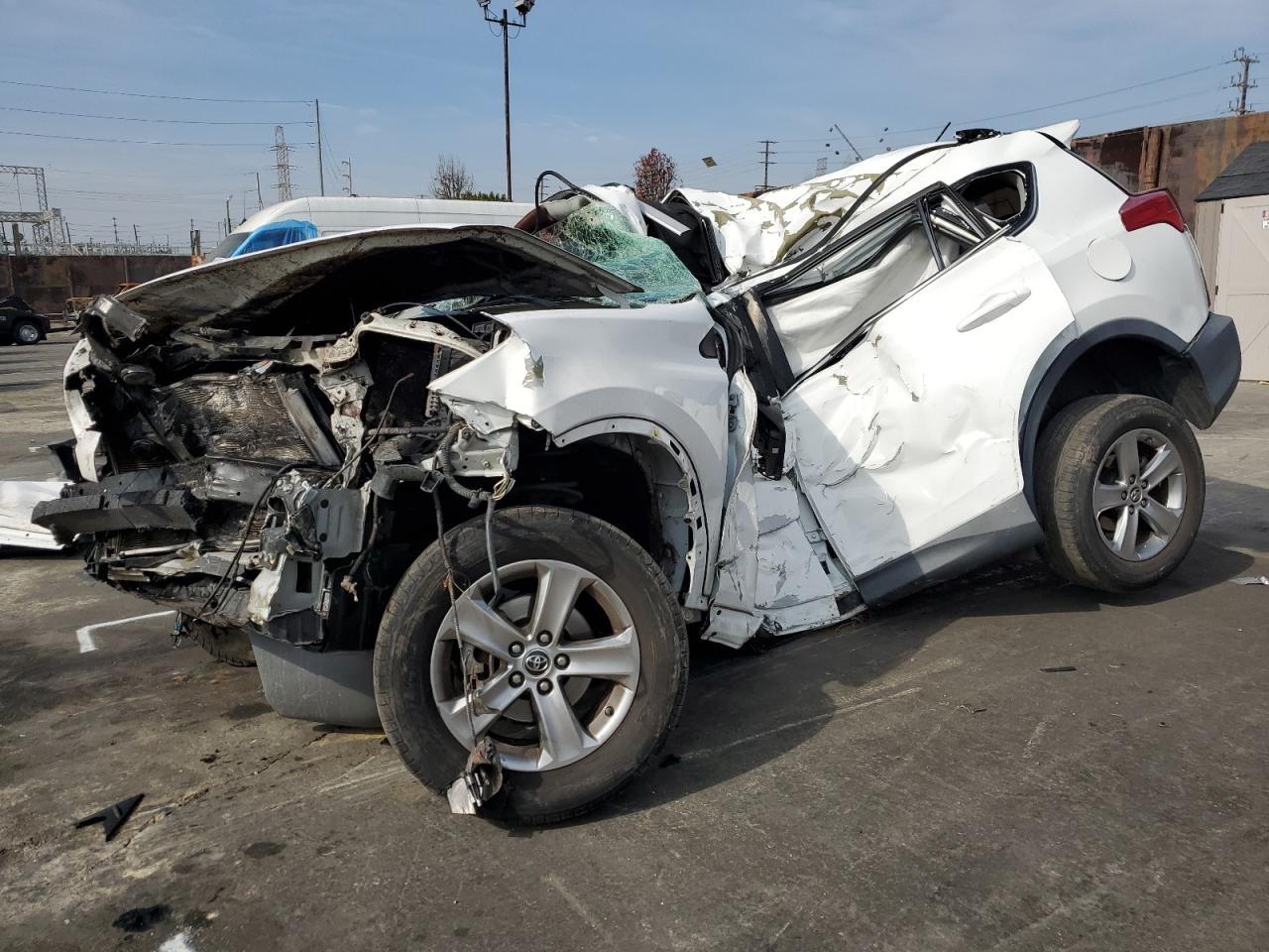 2015 TOYOTA RAV4 XLE