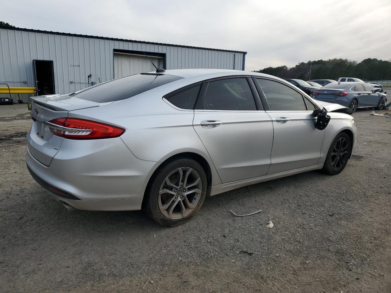 2017 FORD FUSION SE - Фото 3