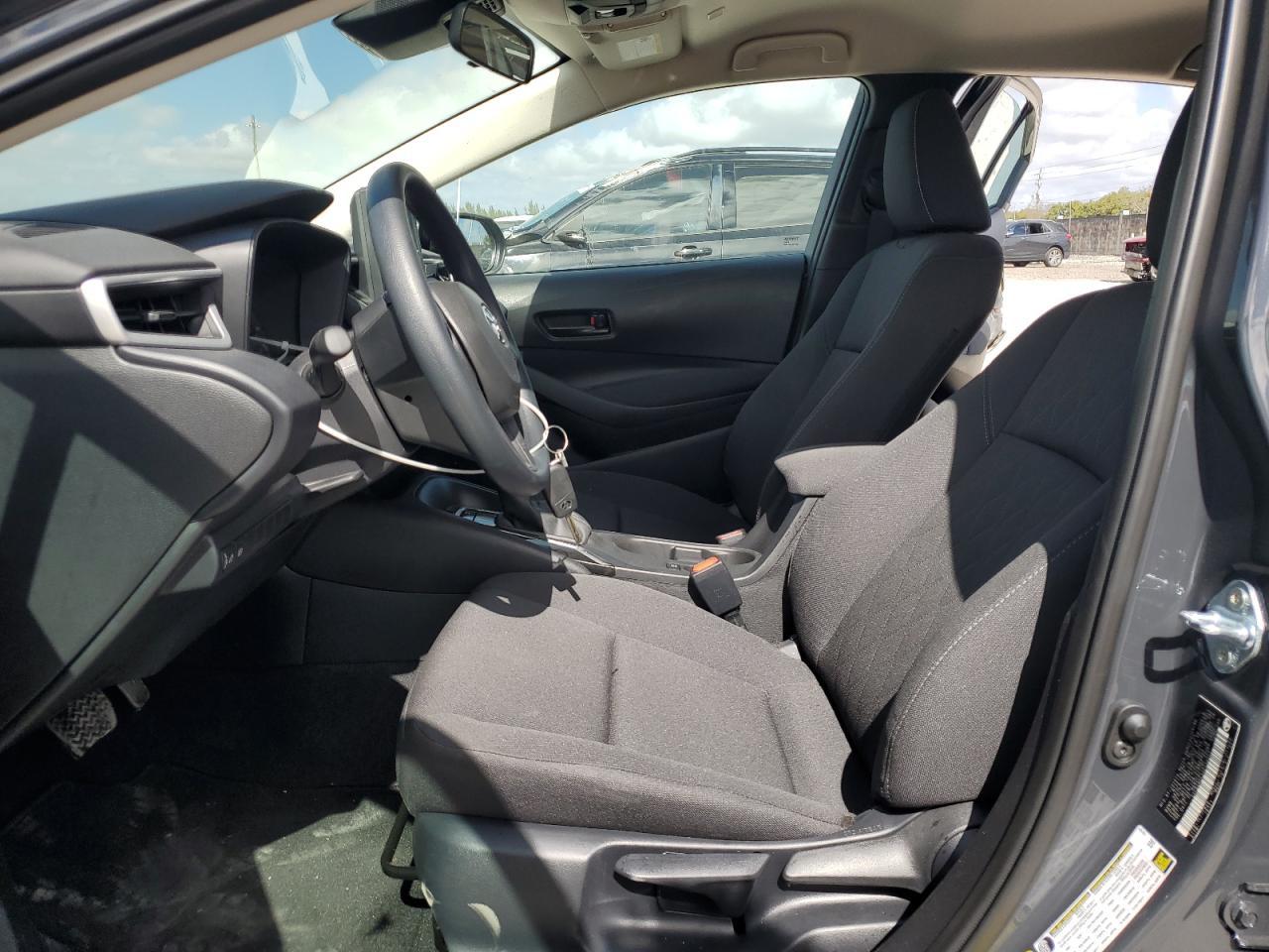 2025 TOYOTA COROLLA LE - Фото 7