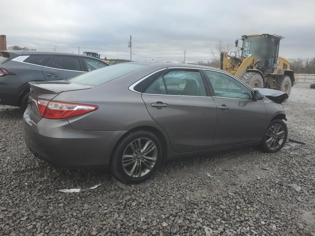 2016 TOYOTA CAMRY LE - Image 3