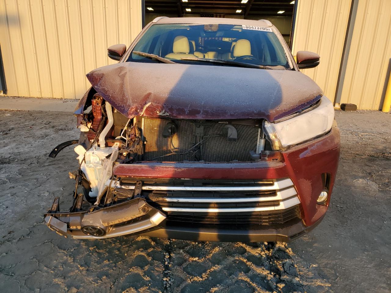 2018 TOYOTA HIGHLANDER - Image 5