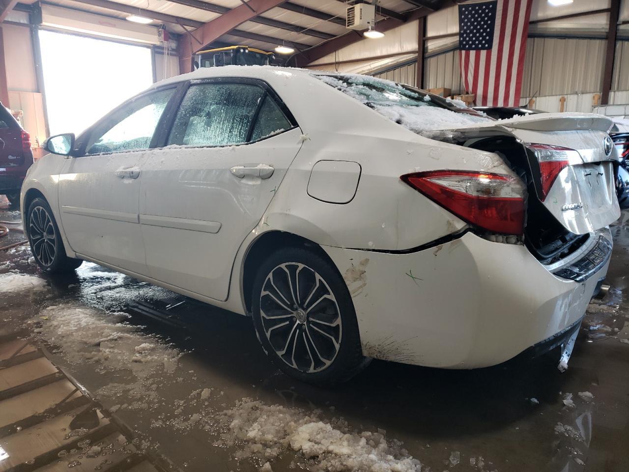 2015 TOYOTA COROLLA L - Фото 2