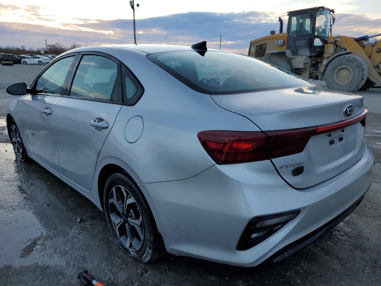 2020 KIA FORTE FE - Фото 2