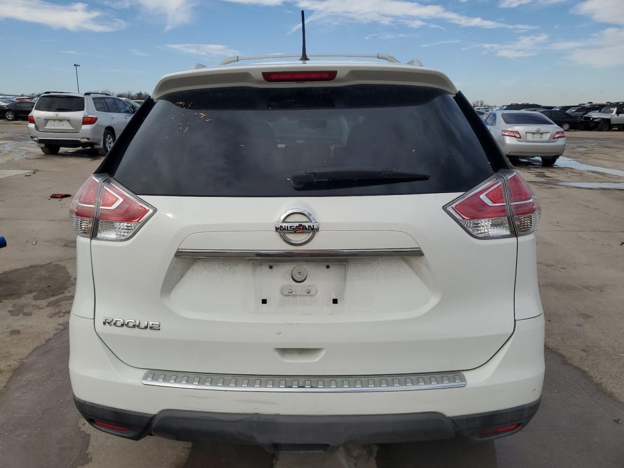 2016 NISSAN ROGUE S - Фото 6