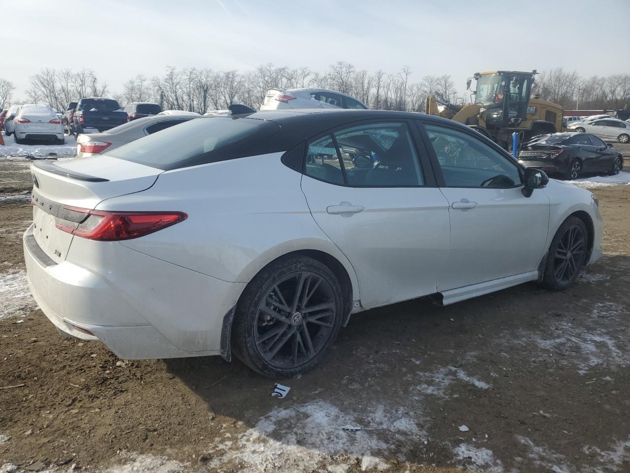 2025 TOYOTA CAMRY XSE - Image 3