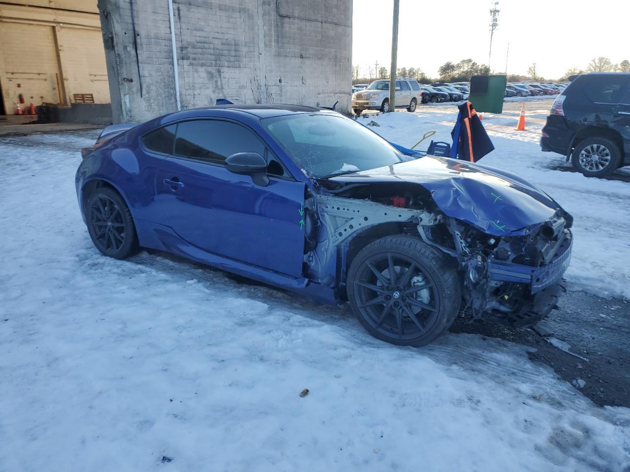 2023 TOYOTA GR 86 PREM - Фото 4
