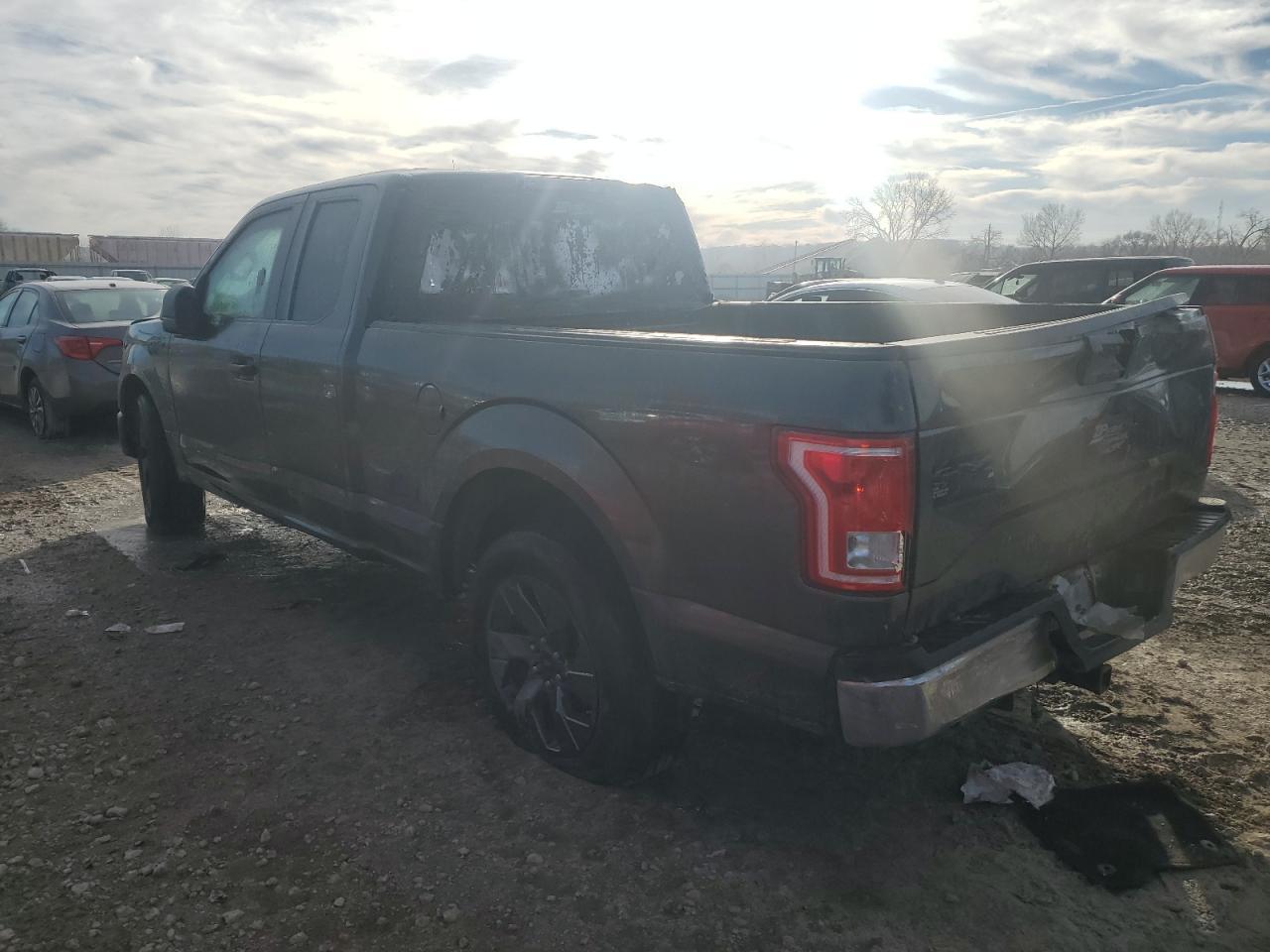 2017 FORD F150 SUPER - Image 2