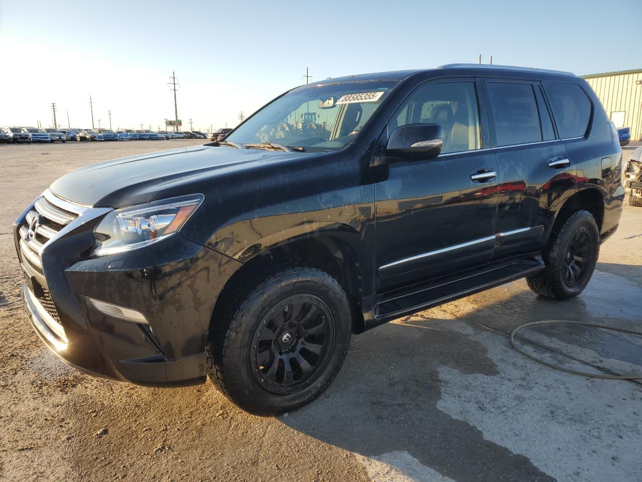 2017 LEXUS GX 460 car image