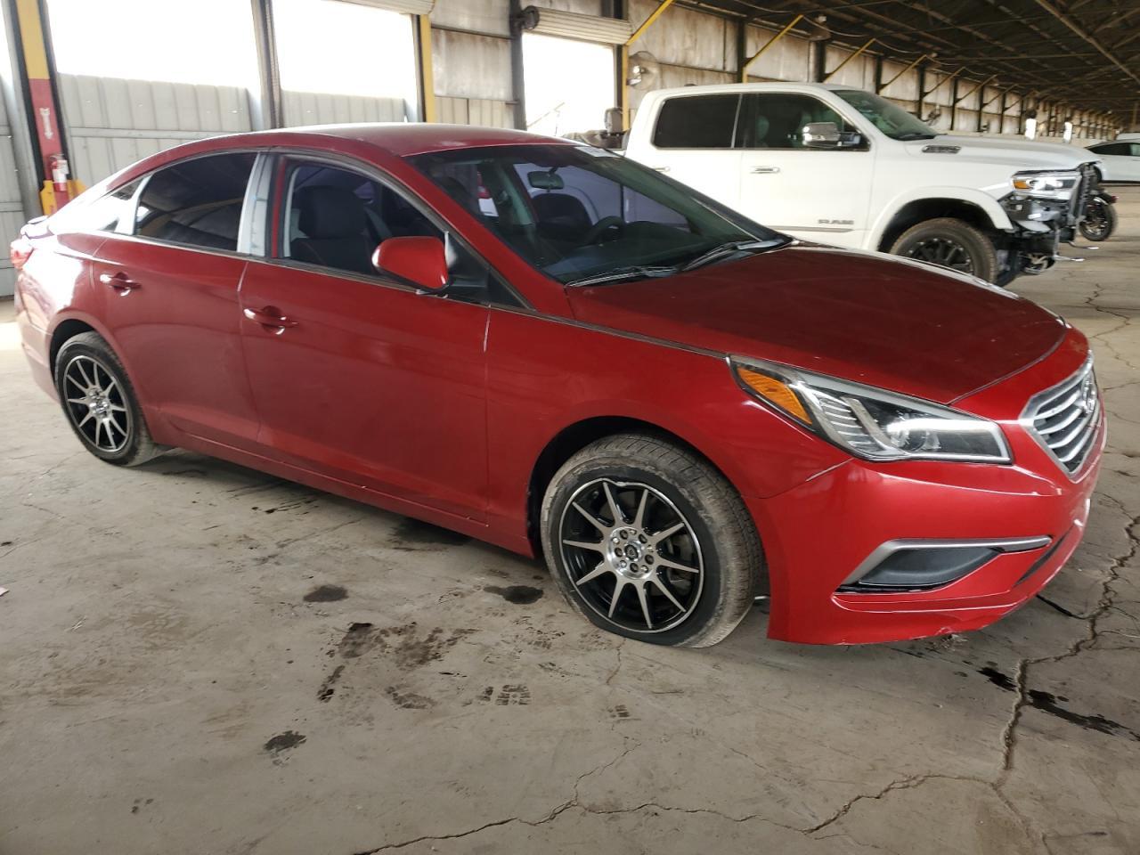 2017 HYUNDAI SONATA SE - Фото 4