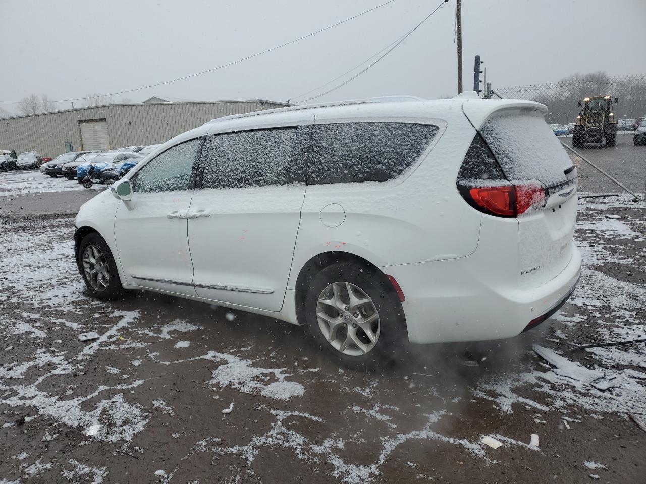 2020 CHRYSLER PACIFICA L - Фото 2