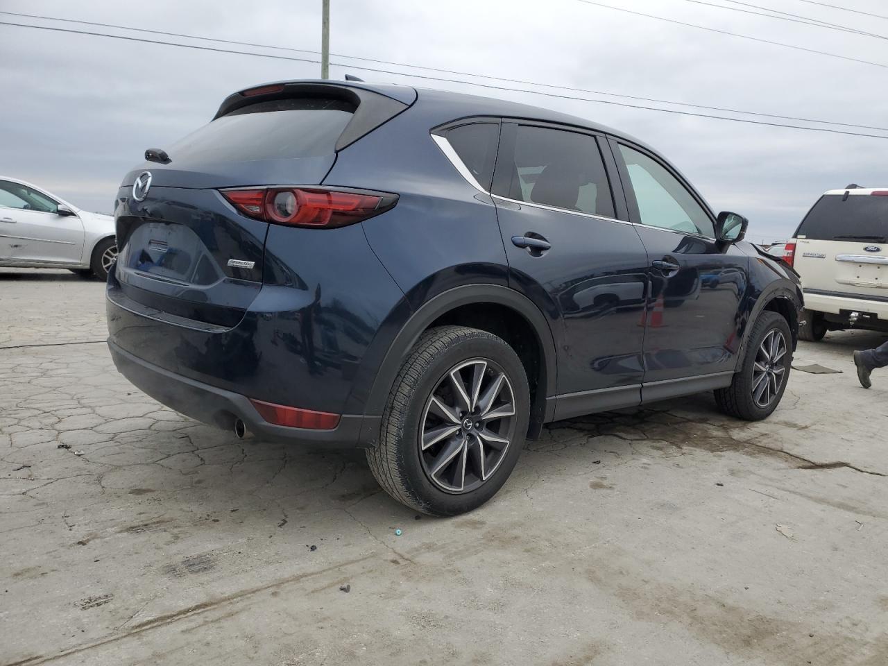 2018 MAZDA CX-5 GRAND - Image 3