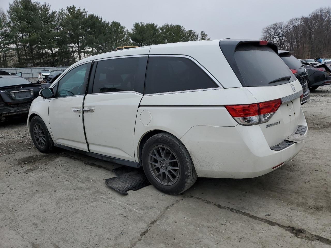 2016 HONDA ODYSSEY EX - Image 2