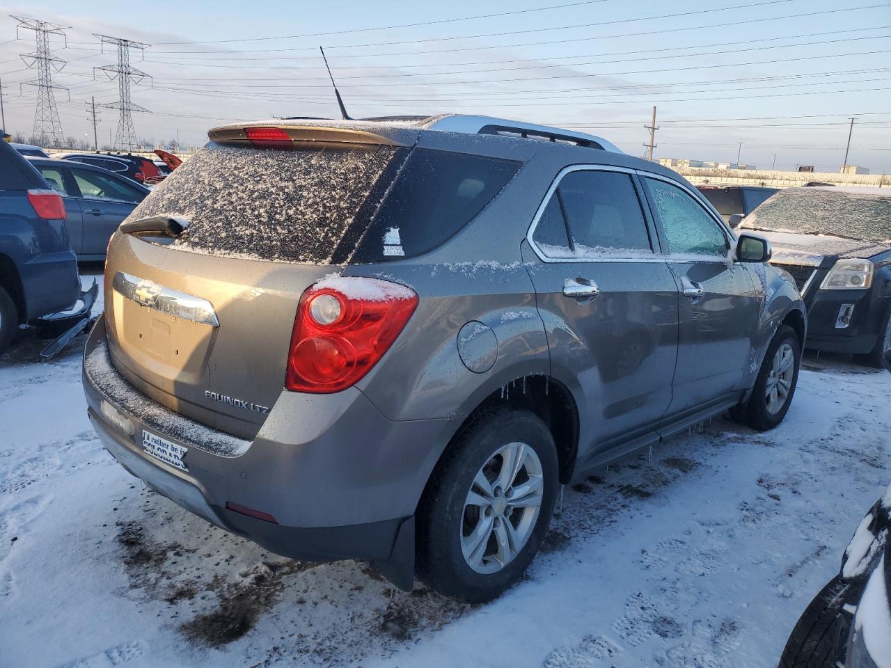 2011 CHEVROLET EQUINOX LT - Фото 3