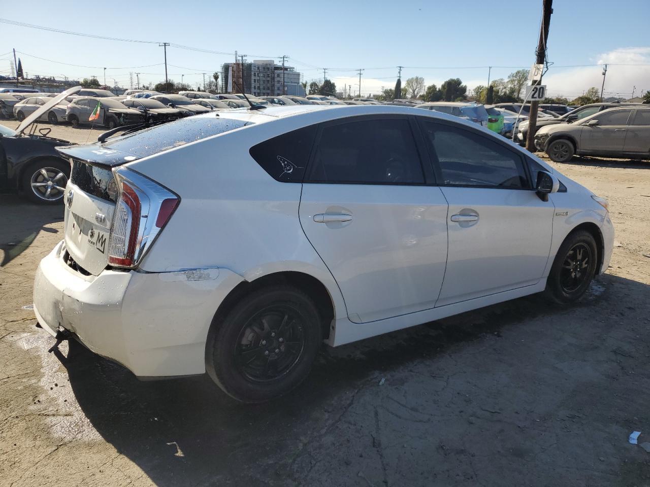 2015 TOYOTA PRIUS - Image 3