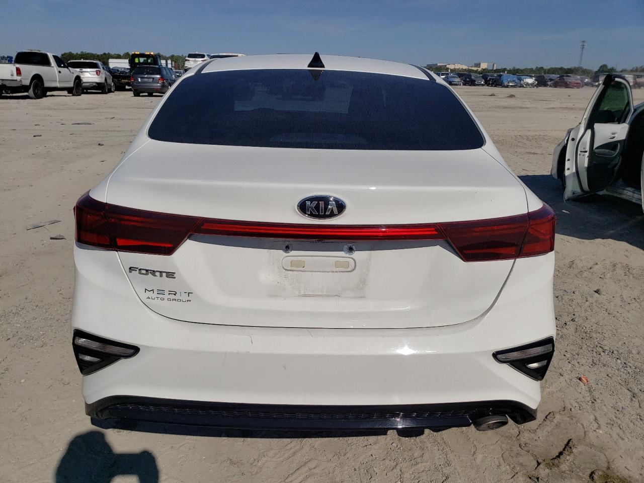 2020 KIA FORTE FE - Фото 6