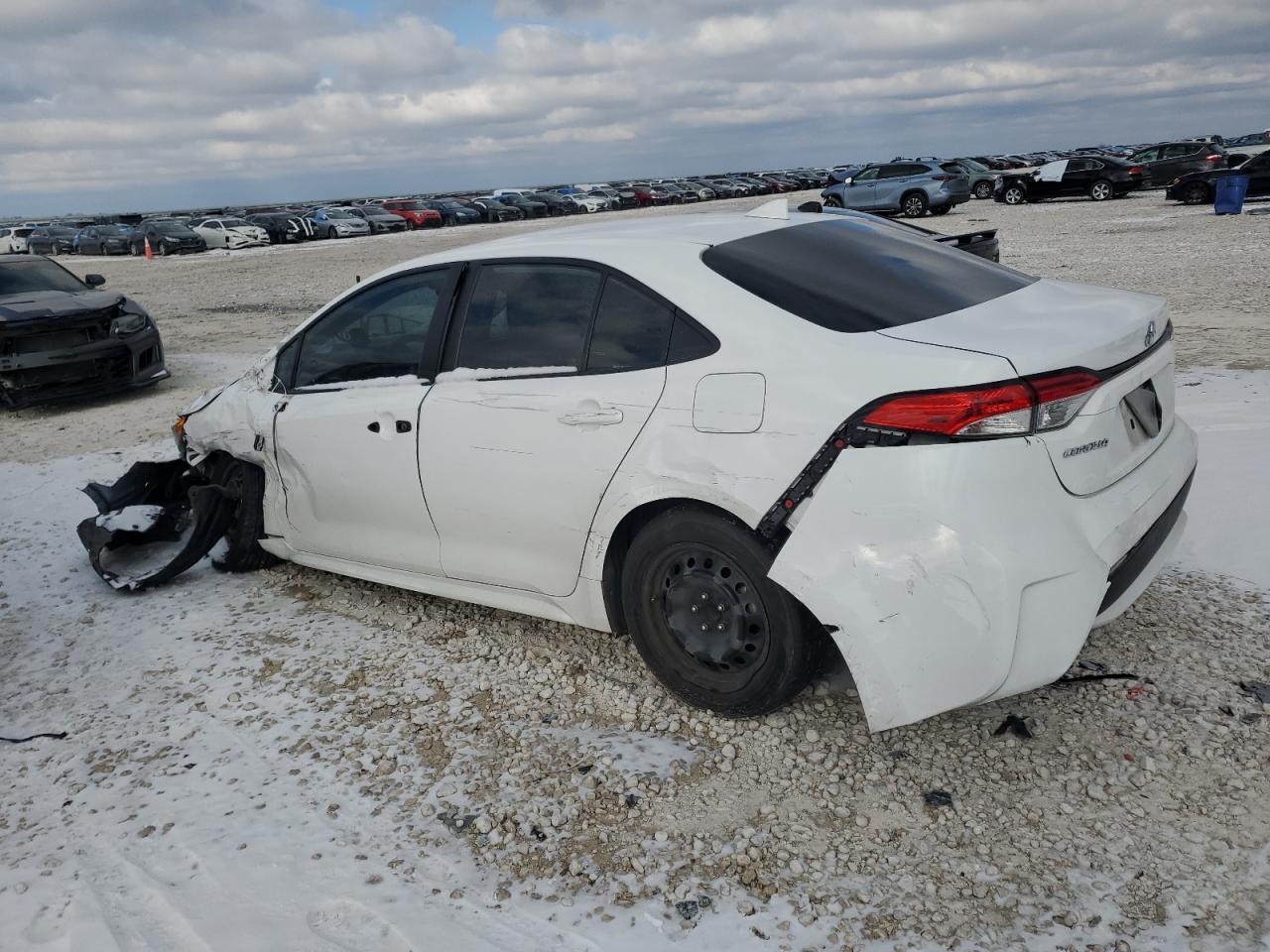 2021 TOYOTA COROLLA LE - Фото 2