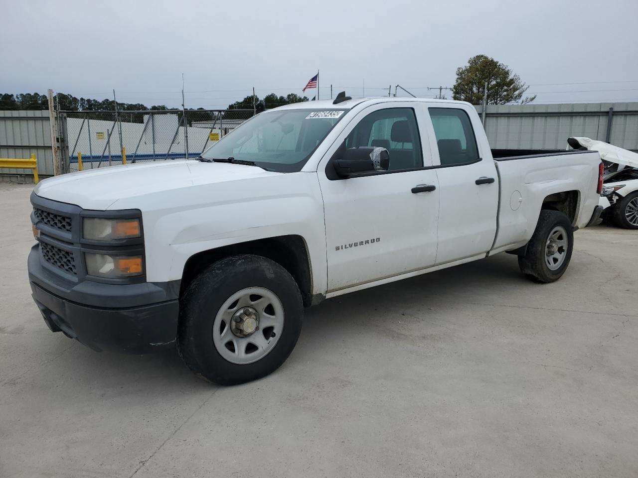 2015 CHEVROLET SILVERADO