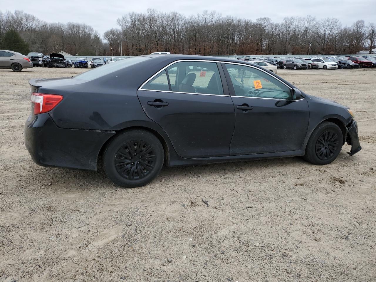 2012 TOYOTA CAMRY BASE - Фото 3