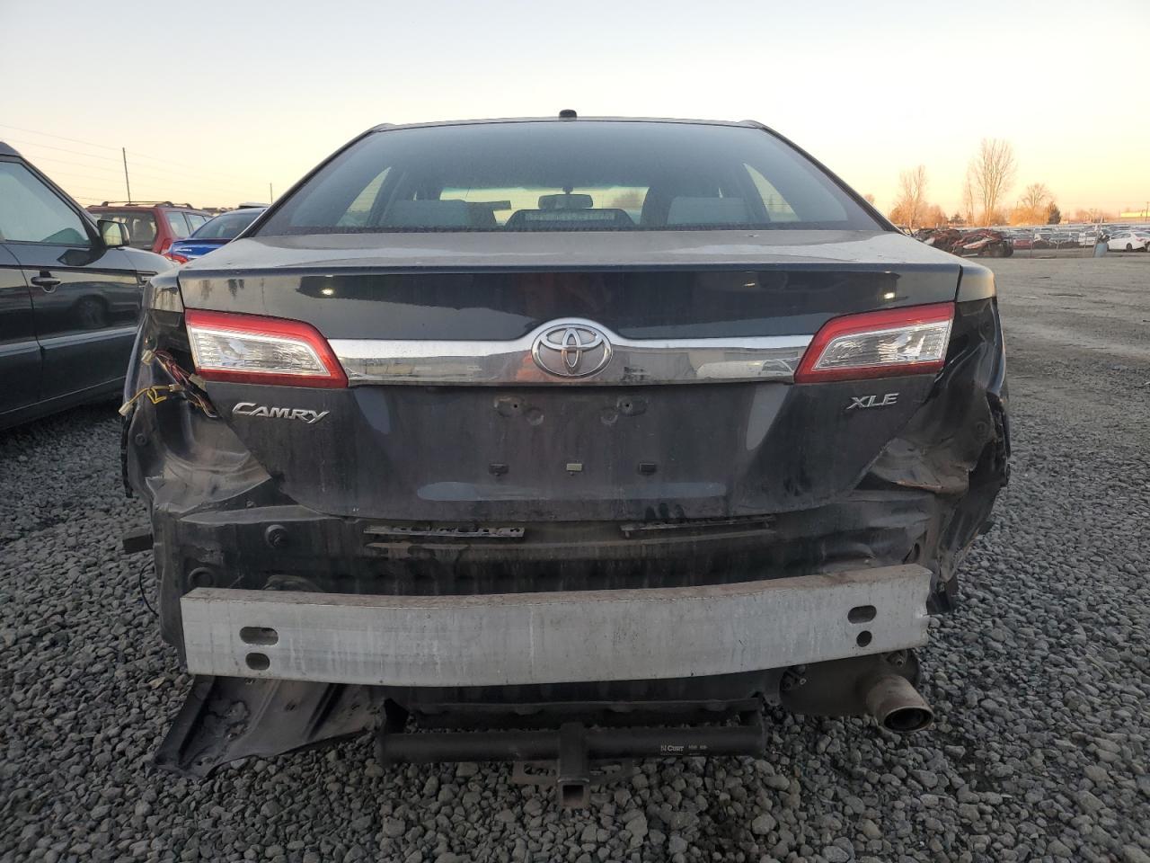 2014 TOYOTA CAMRY L - Image 6