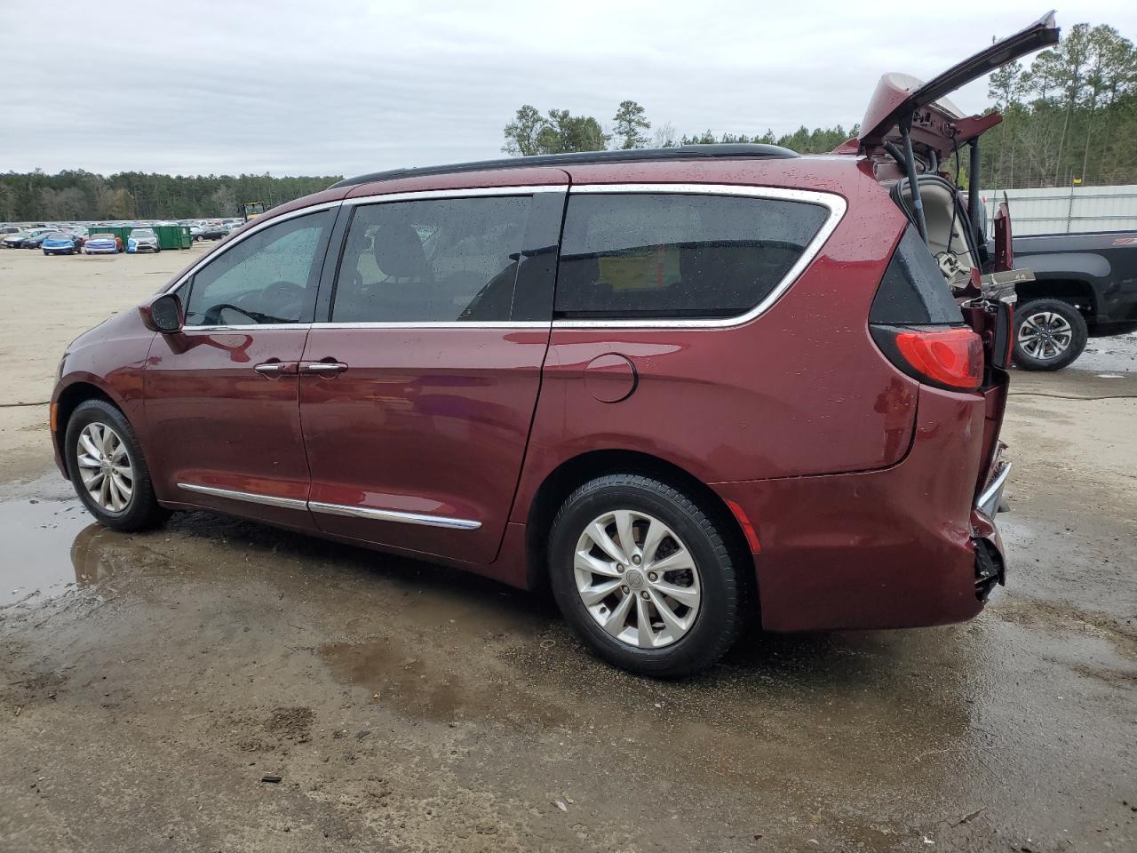 2017 CHRYSLER PACIFICA T - Image 2