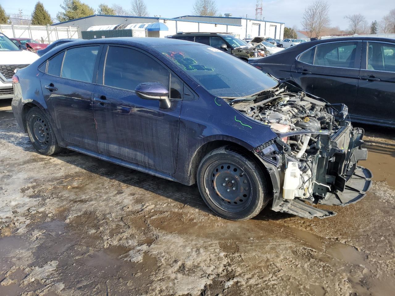 2020 TOYOTA COROLLA LE - Фото 4