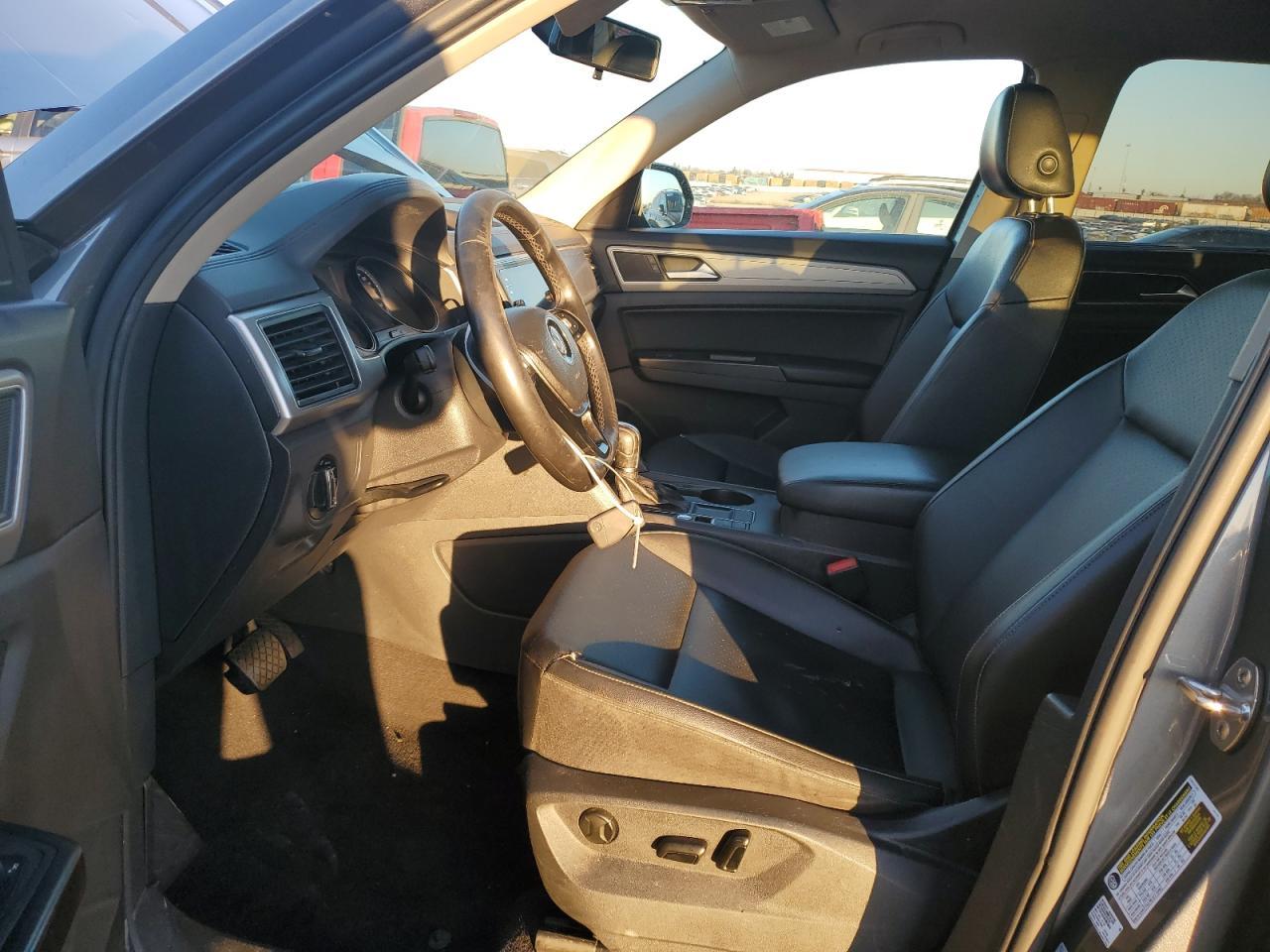 2018 VOLKSWAGEN ATLAS SE - Image 7