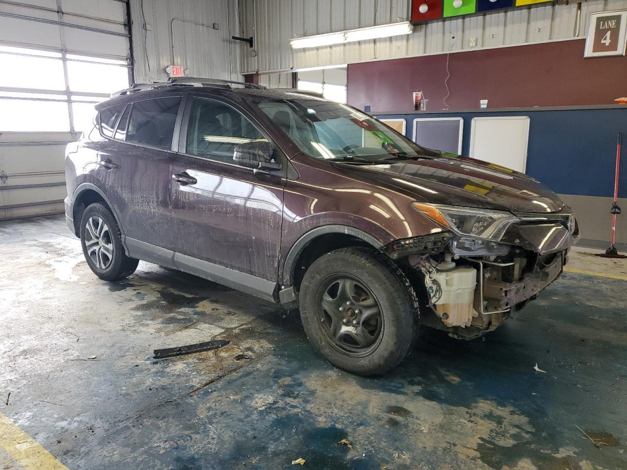 2018 TOYOTA RAV4 LE - Image 4
