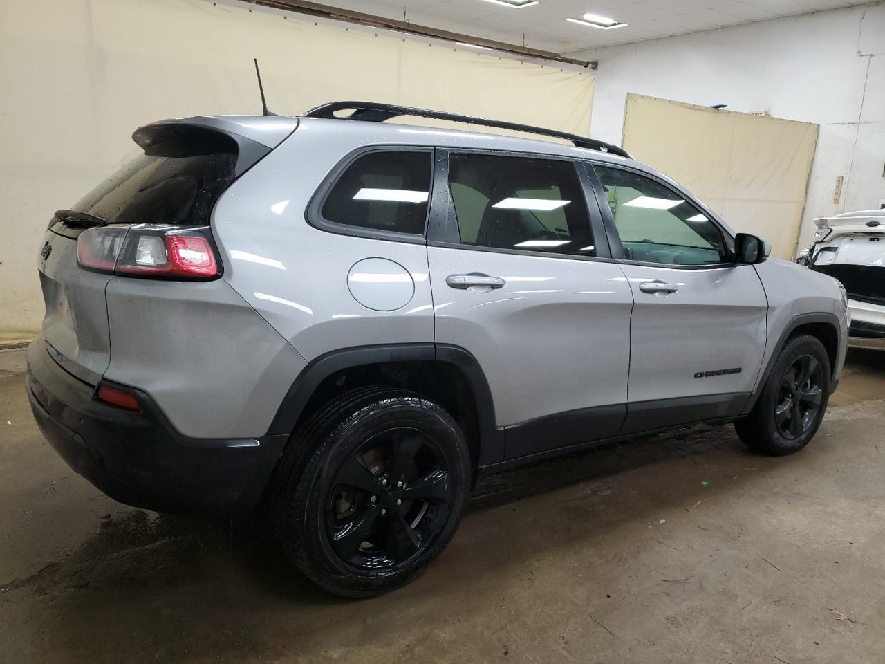 2019 JEEP CHEROKEE L - Фото 3