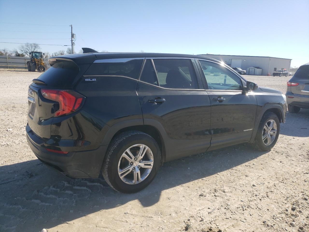 2018 GMC TERRAIN SL - Image 3