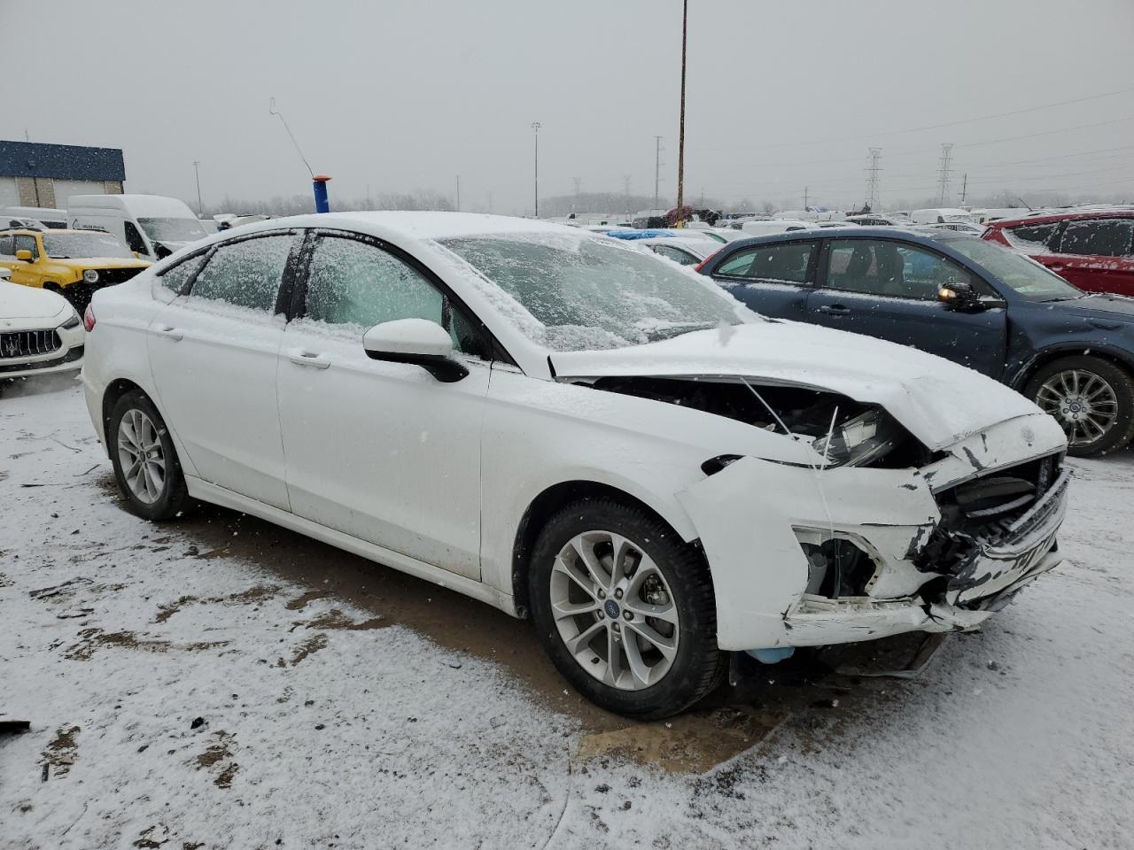 2020 FORD FUSION SE - Image 4