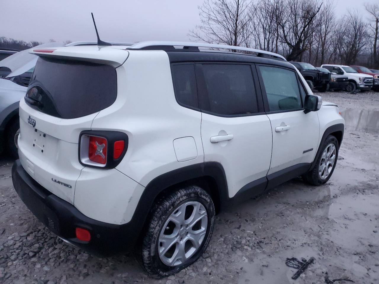 2018 JEEP RENEGADE L - Фото 3