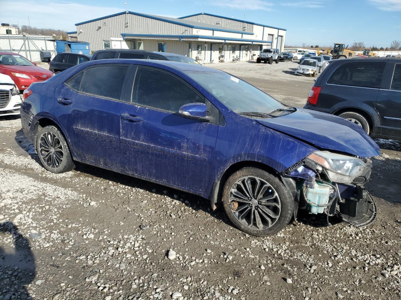 2015 TOYOTA COROLLA L - Image 4