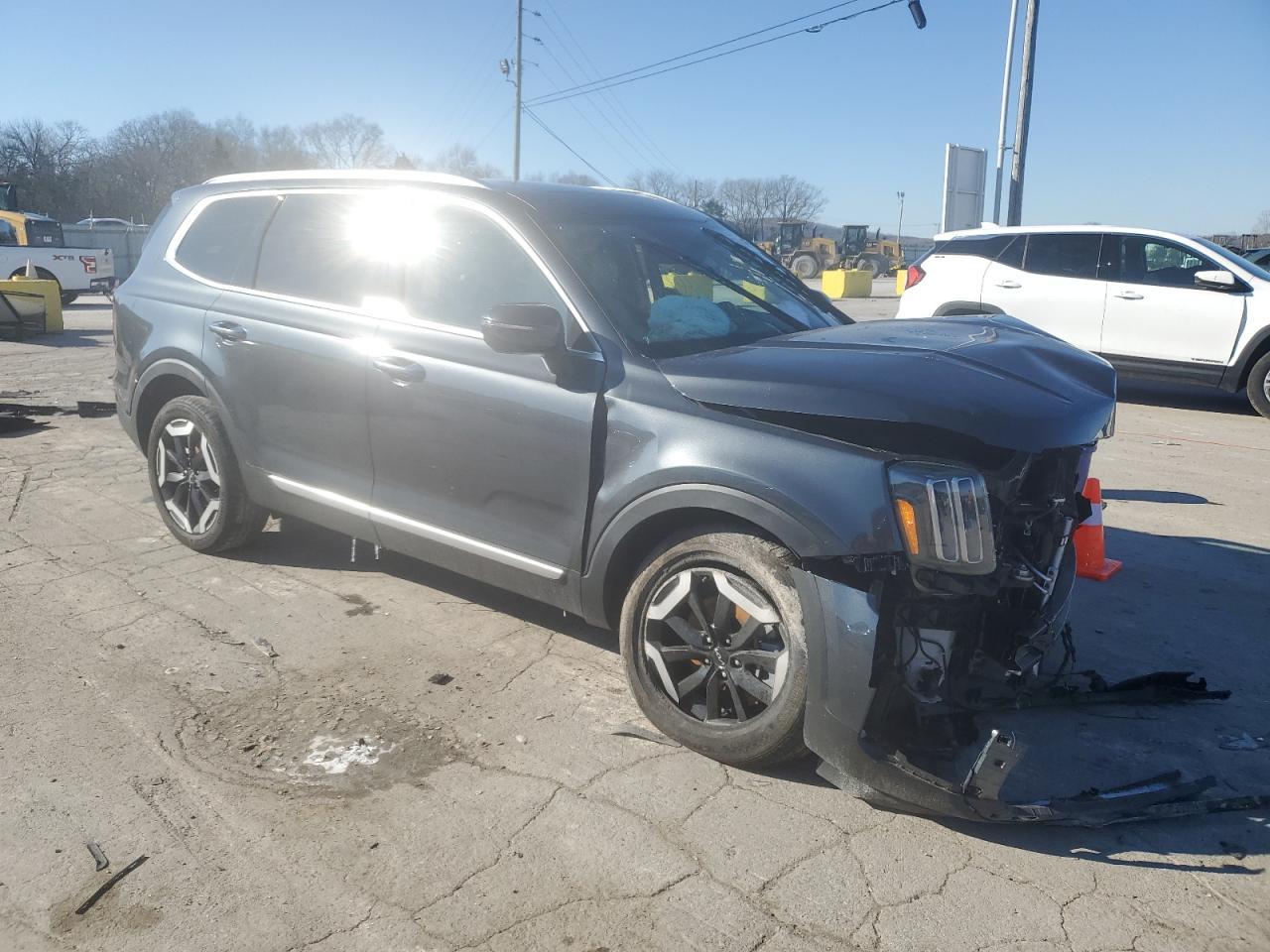 2024 KIA TELLURIDE - Image 4