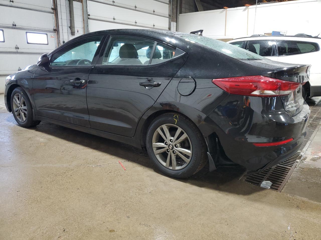 2018 HYUNDAI ELANTRA SE - Image 2