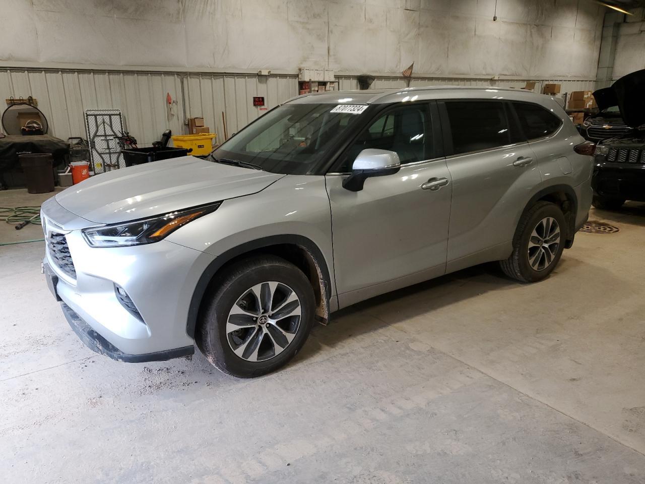 2024 TOYOTA HIGHLANDER