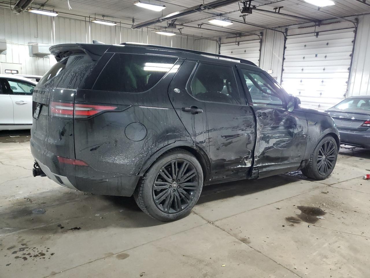 2018 LAND ROVER DISCOVERY - Фото 3