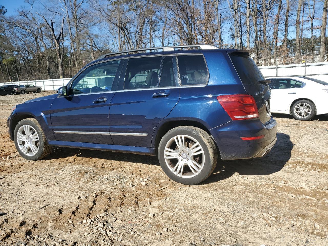 2014 MERCEDES-BENZ GLK 350 - Image 2