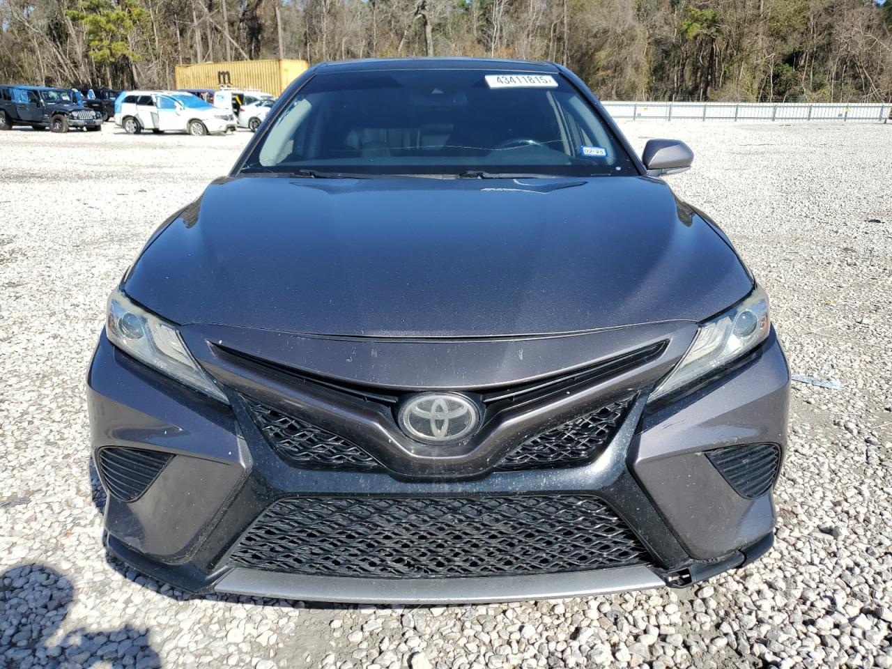 2019 TOYOTA CAMRY XSE - Image 5