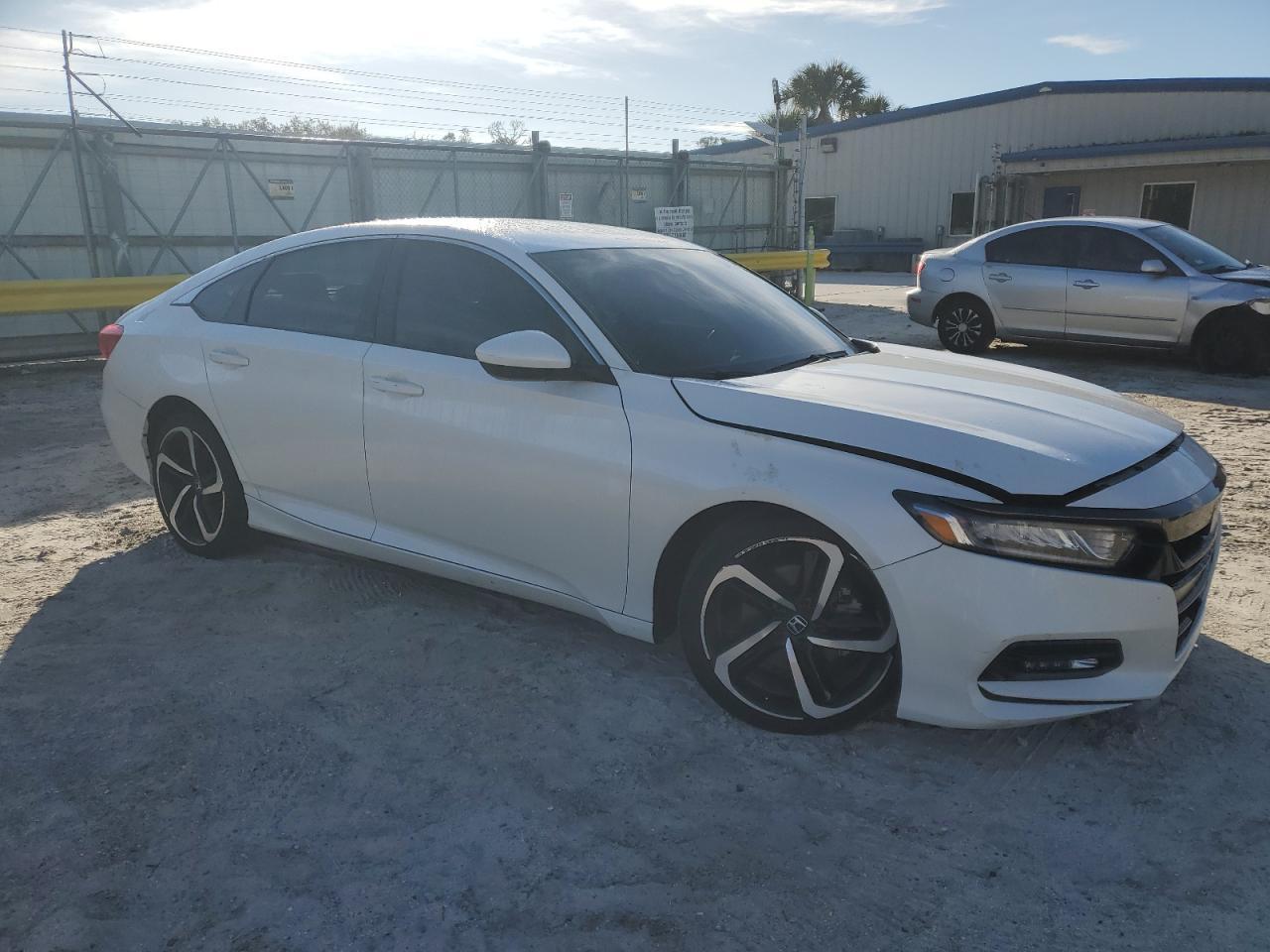 2020 HONDA ACCORD SPO - Image 4