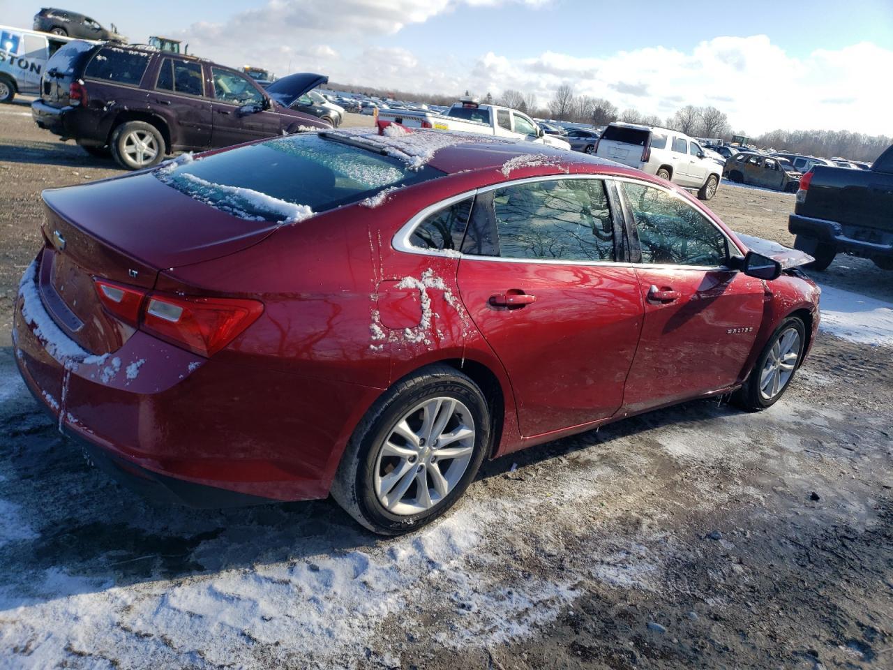 2017 CHEVROLET MALIBU LT - Image 3