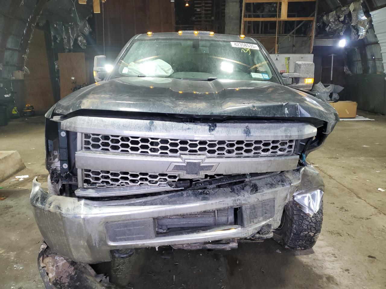 2019 CHEVROLET SILVERADO - Фото 5