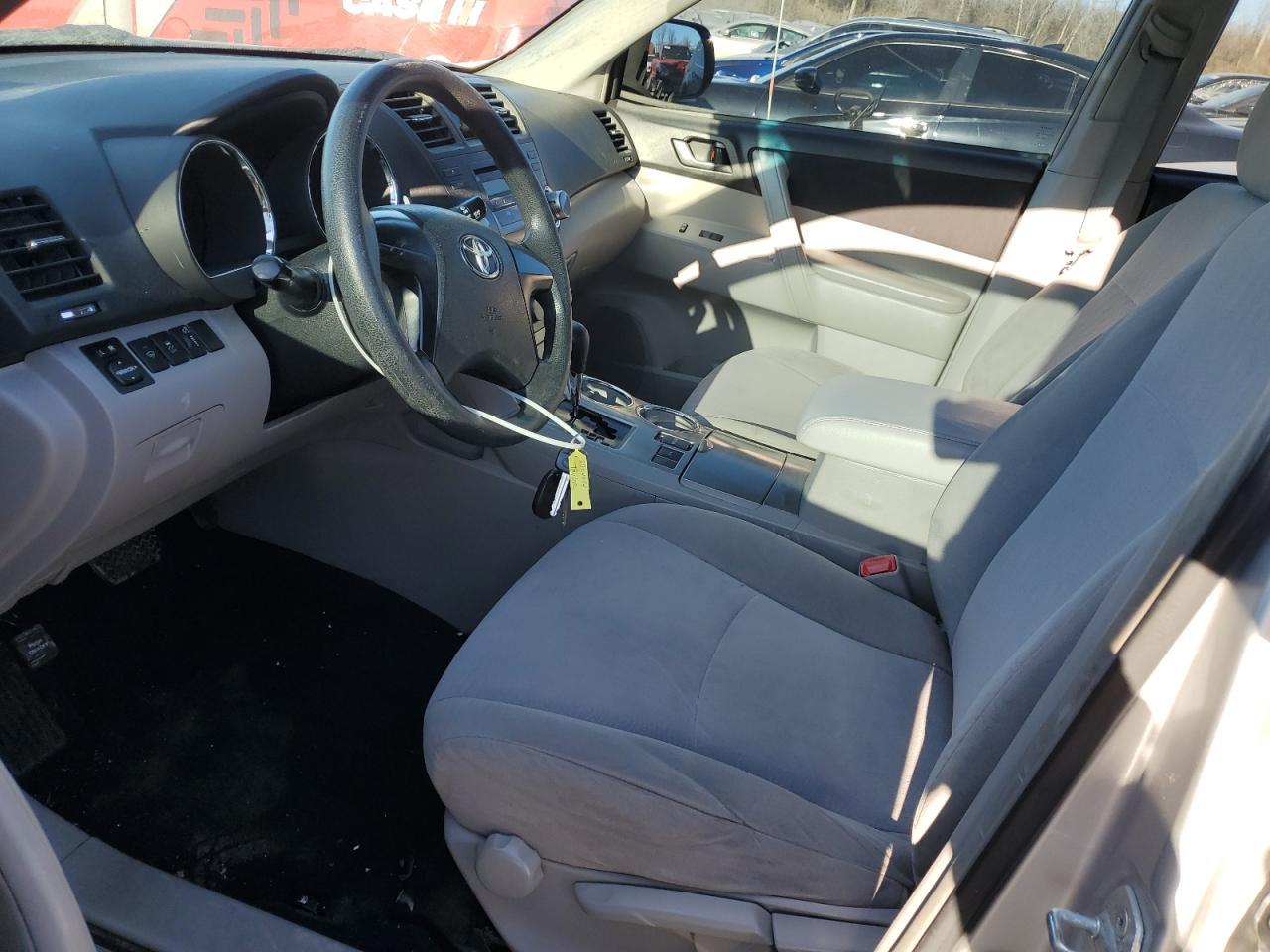 2012 TOYOTA HIGHLANDER - Image 7