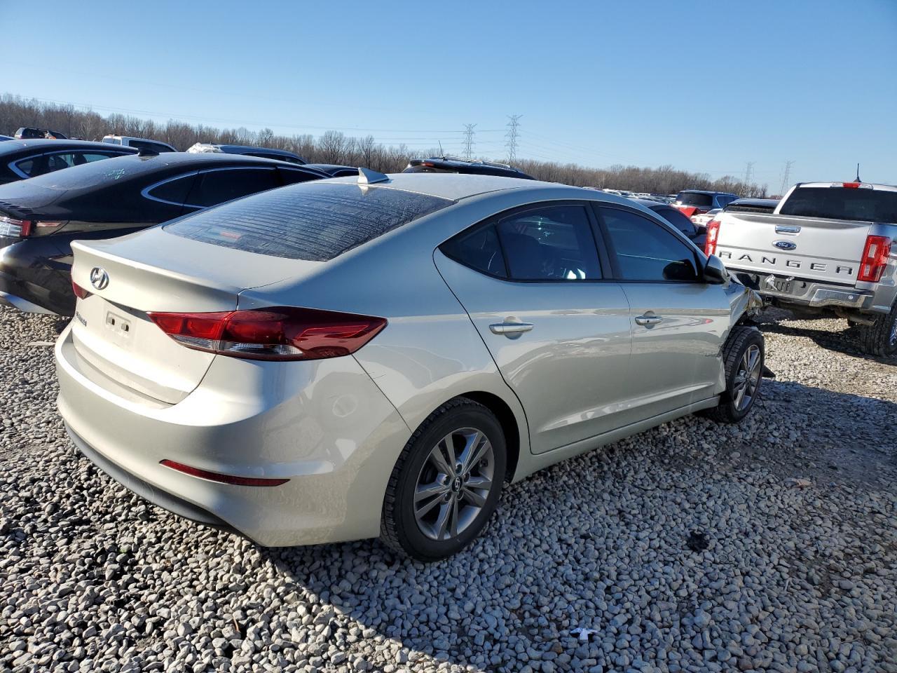 2017 HYUNDAI ELANTRA SE - Image 3