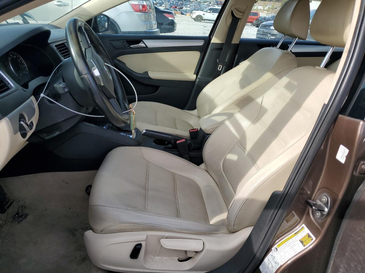 2014 VOLKSWAGEN JETTA SE - Фото 7